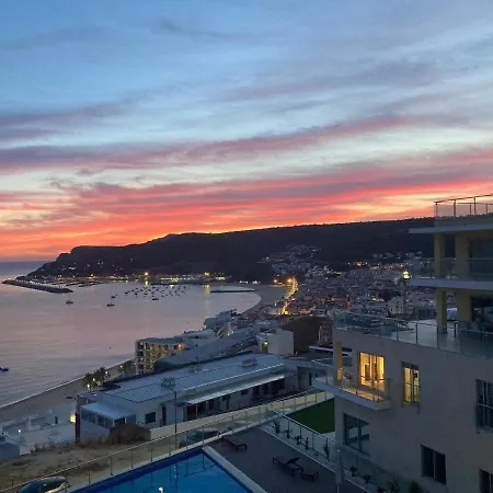 By The Sea Apartment Sesimbra