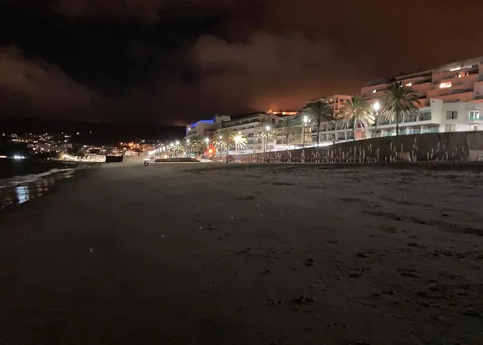 아파트 By The Sea 세심브라